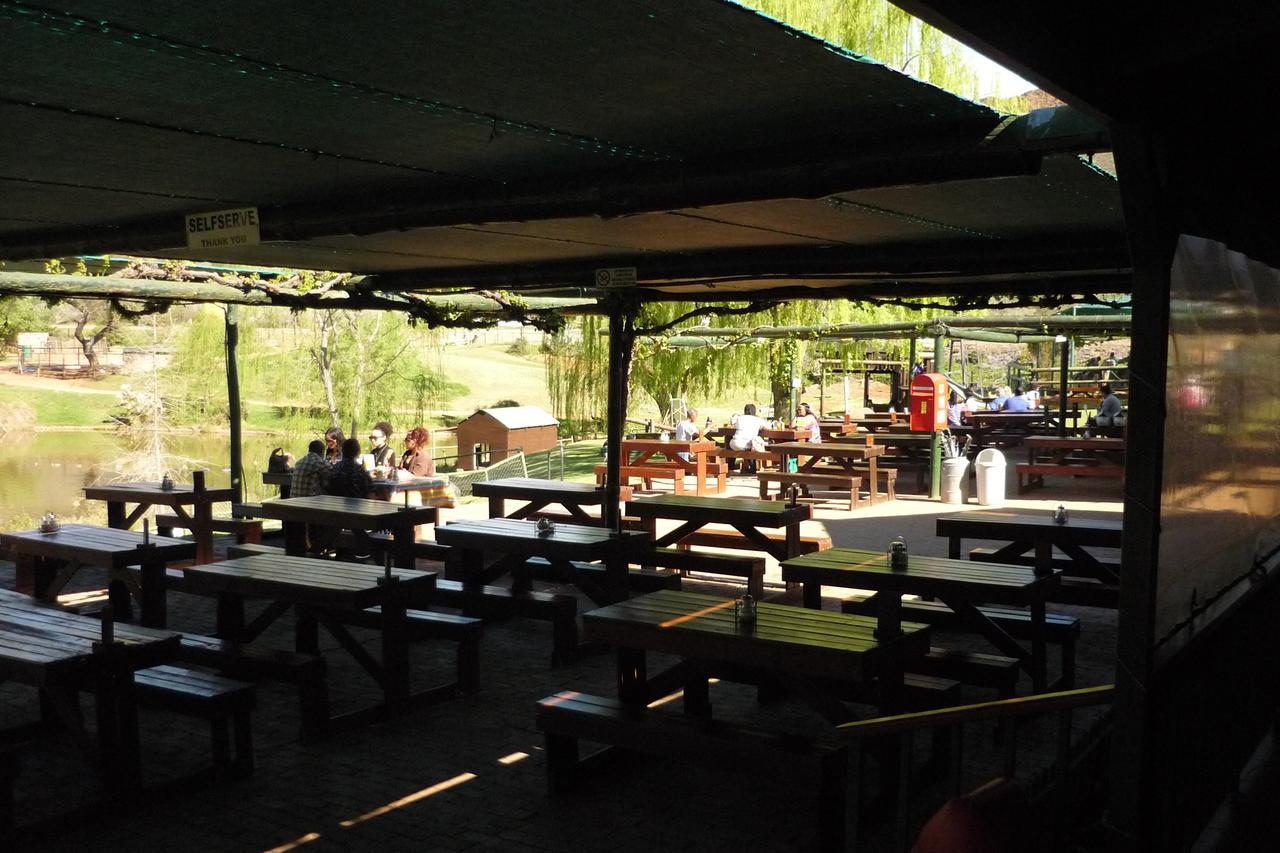 Wilgewandel Holiday Farm & Day Restaurant Oudtshoorn Exteriér fotografie